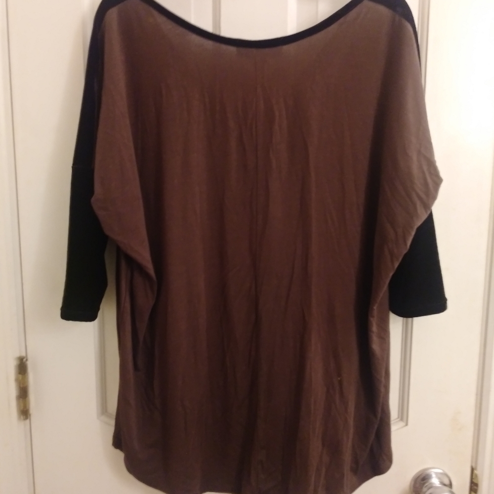 Shirt - Picture 2 of 5
